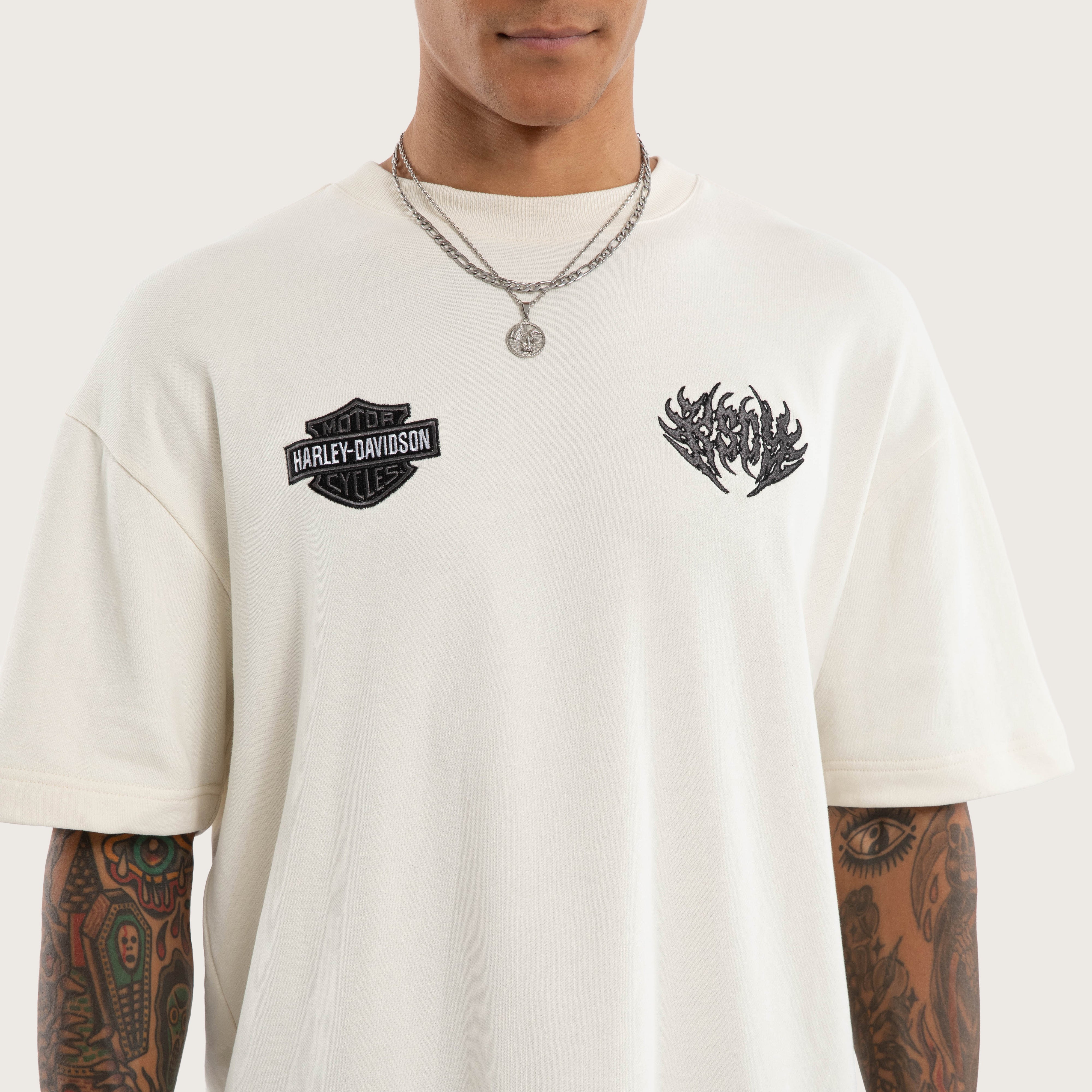Urban Street Loopback Tee – Tofu