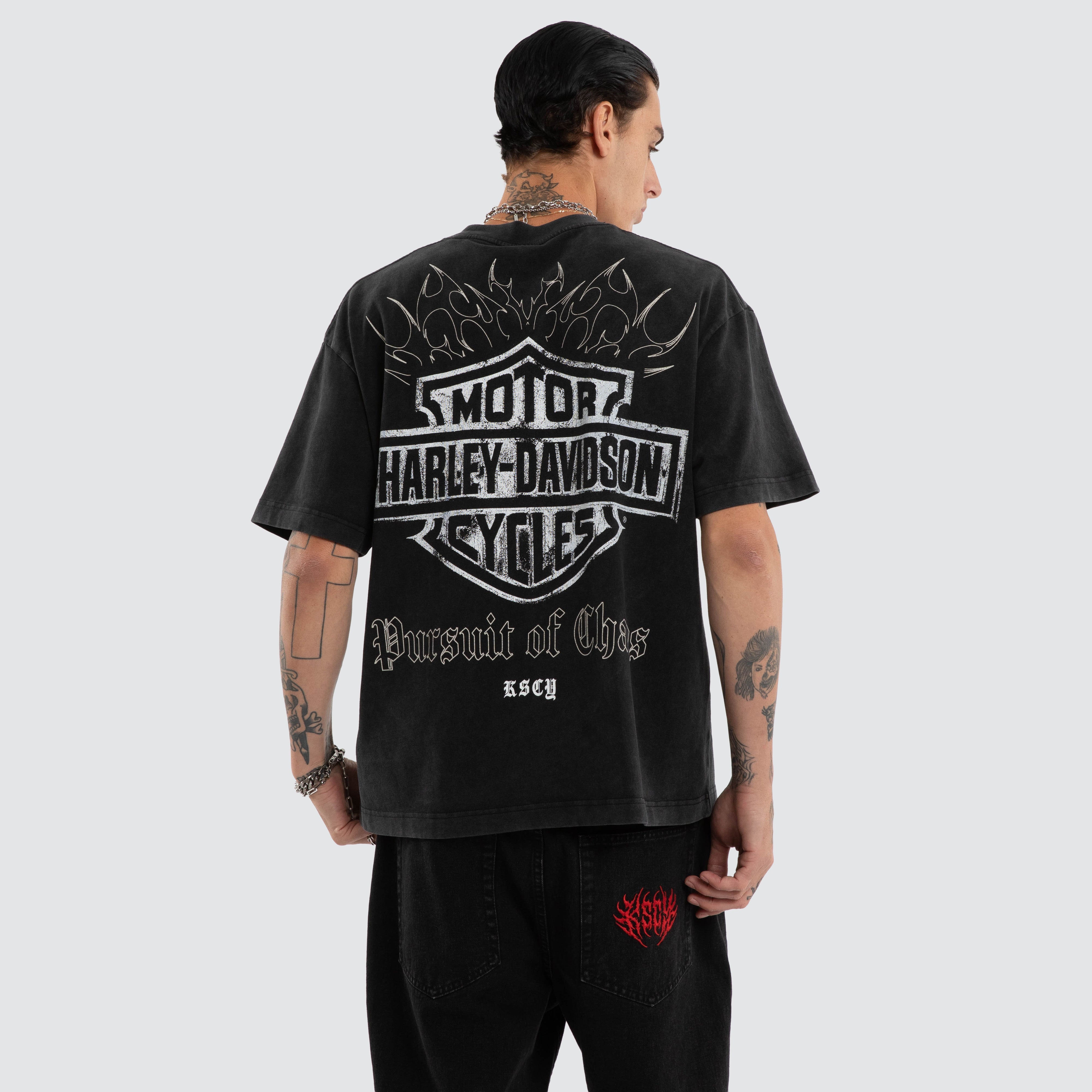 Essential Streetwear Graphic Tee – Snow Black