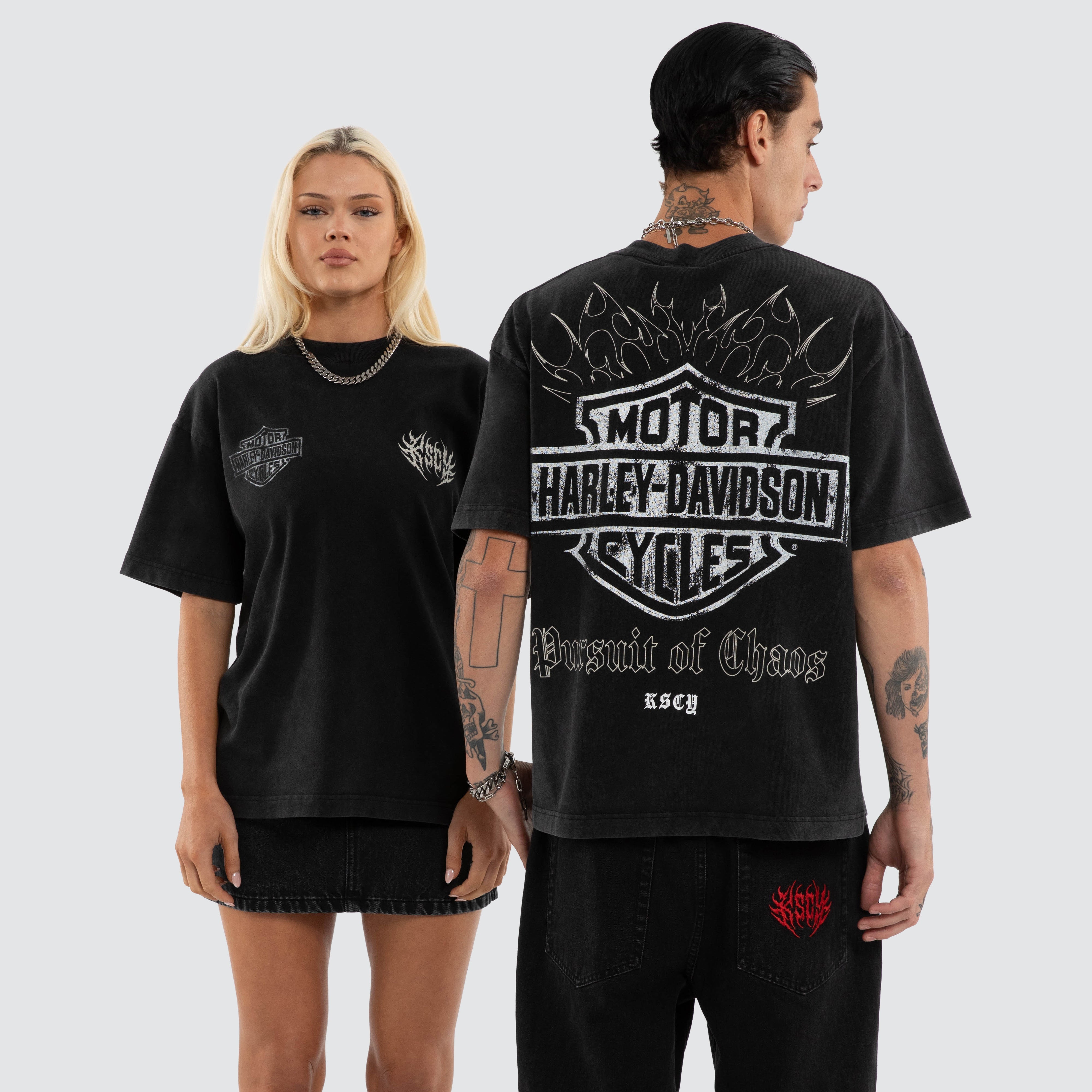 Essential Streetwear Graphic Tee – Snow Black