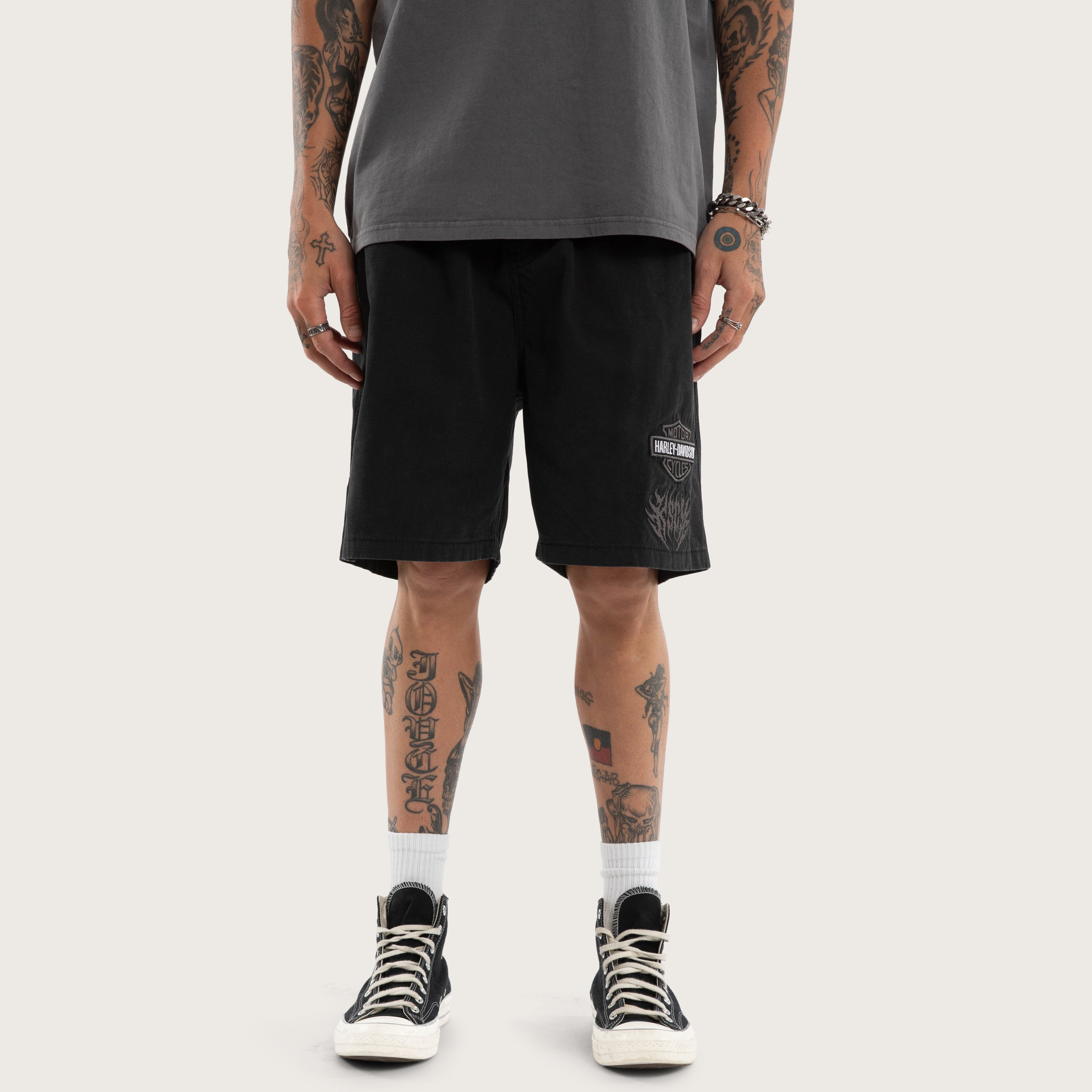 Urban Baggy Fit Shorts – Jet Black