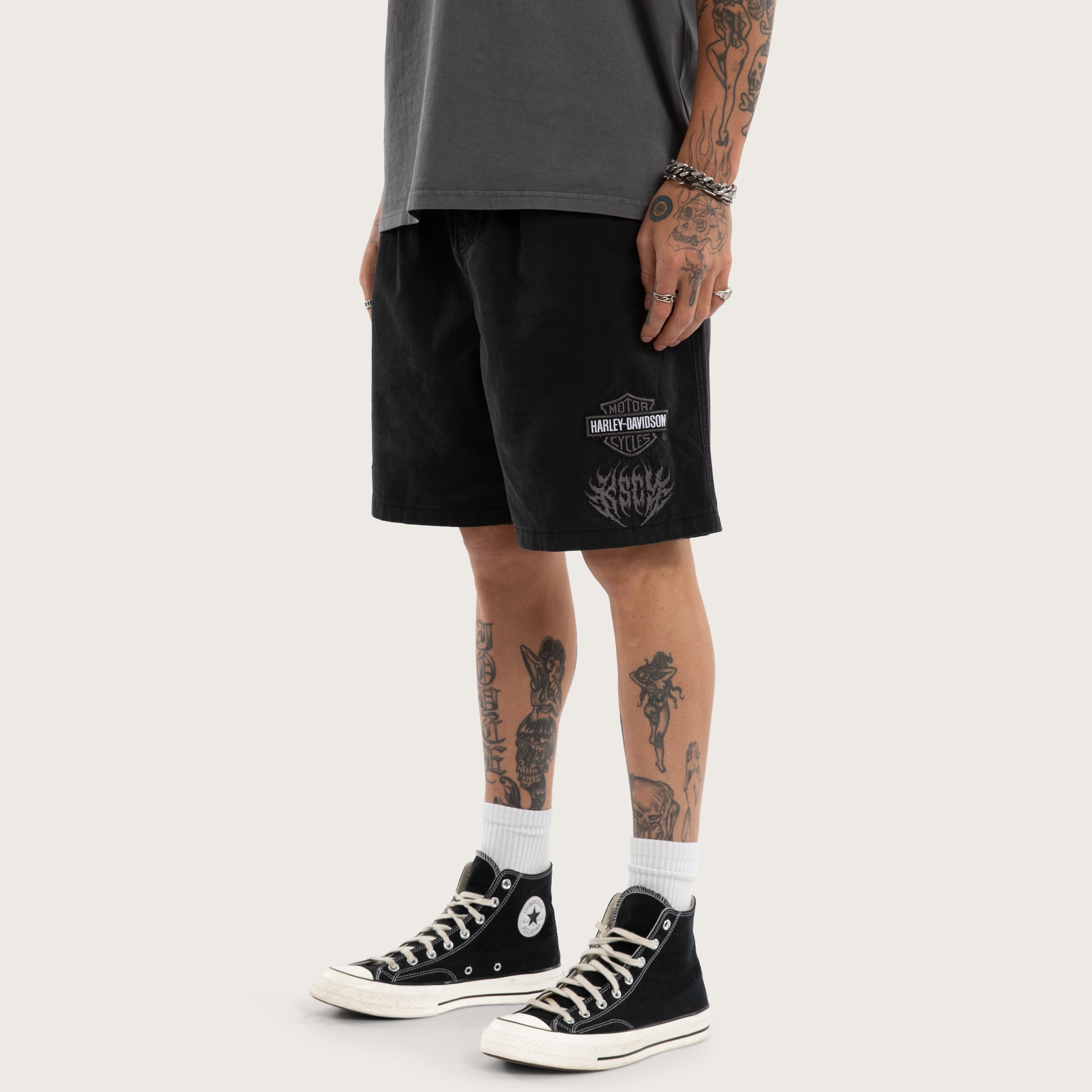 Urban Baggy Fit Shorts – Jet Black