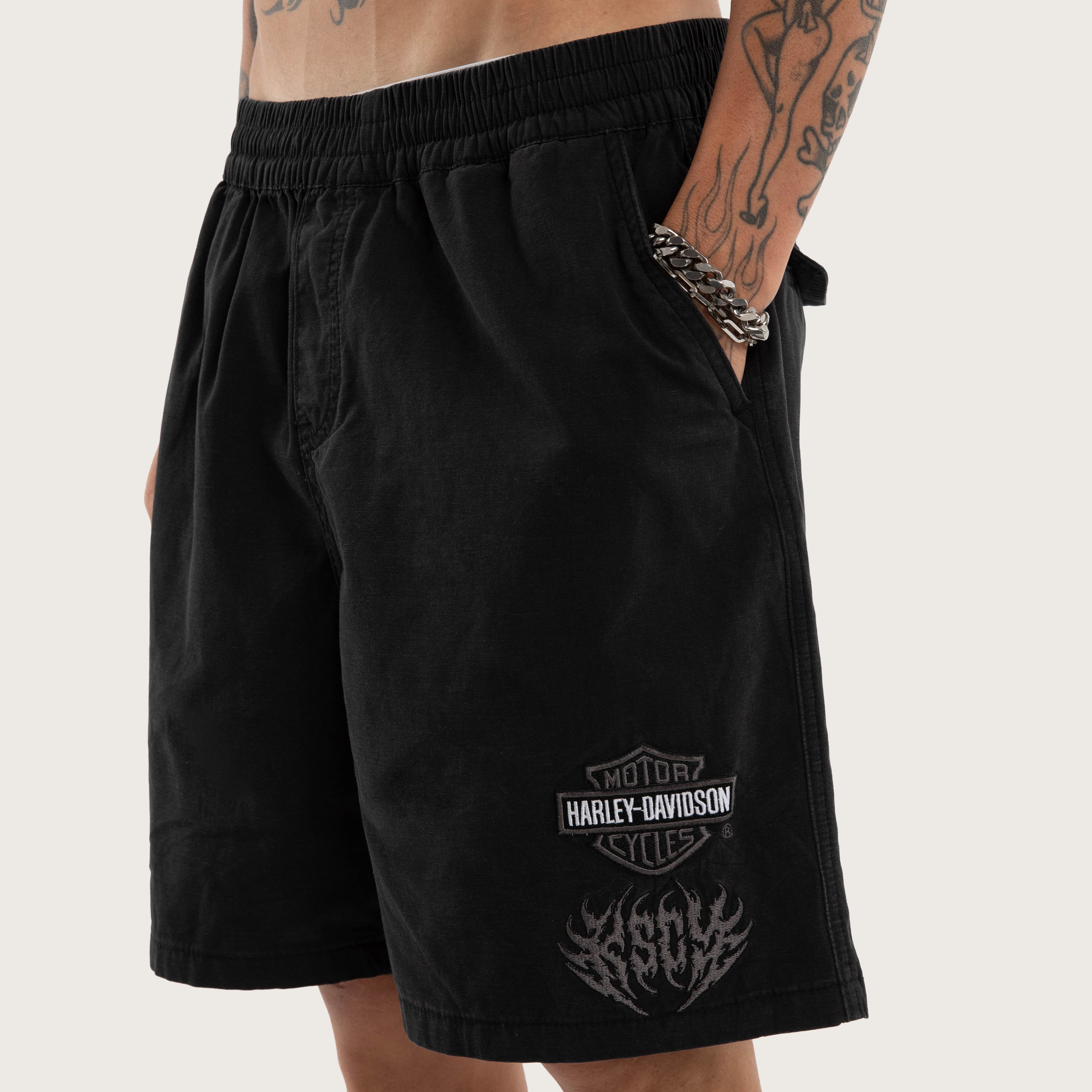 Urban Baggy Fit Shorts – Jet Black