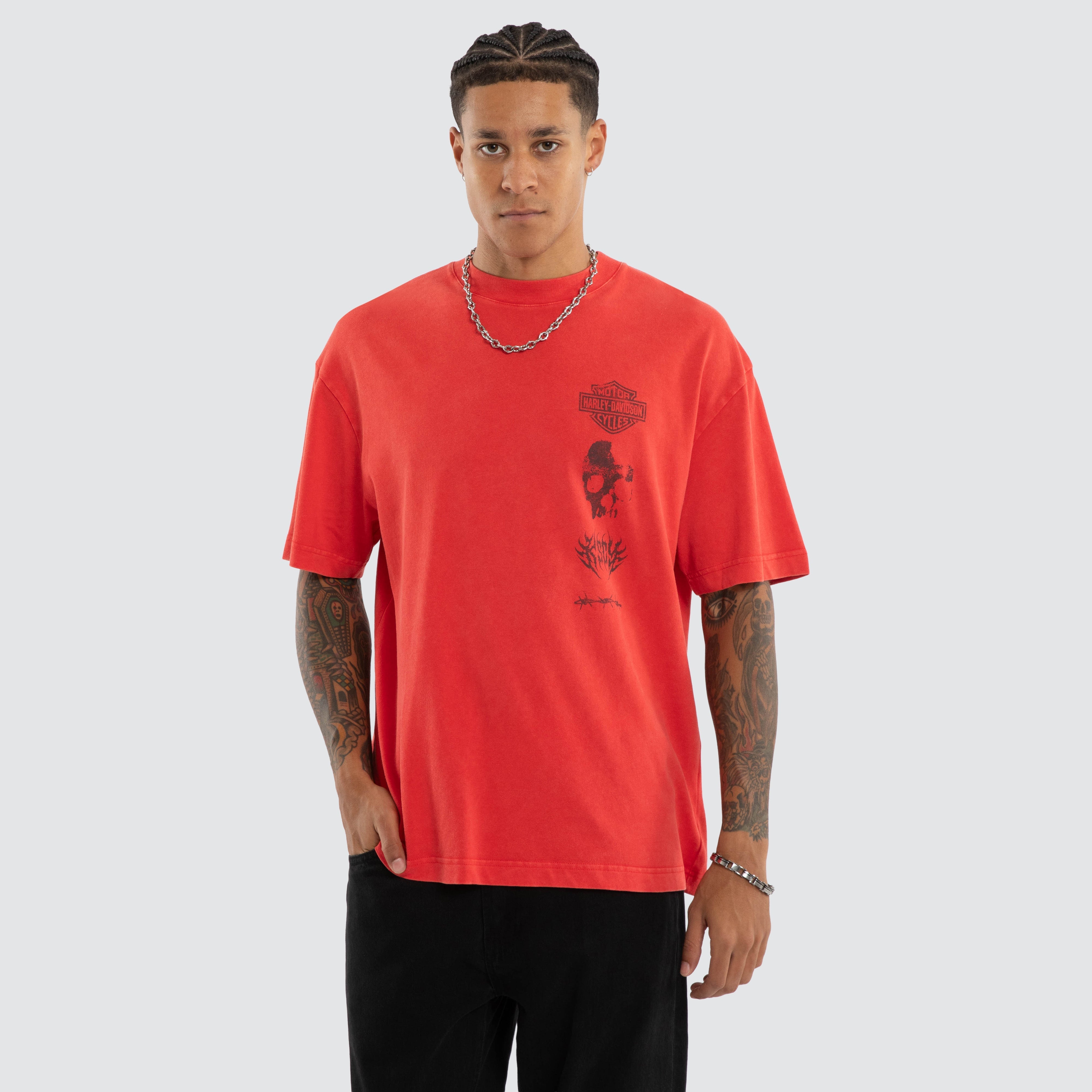 Retro Inspired Streetwear Tee – Snow Scarlet