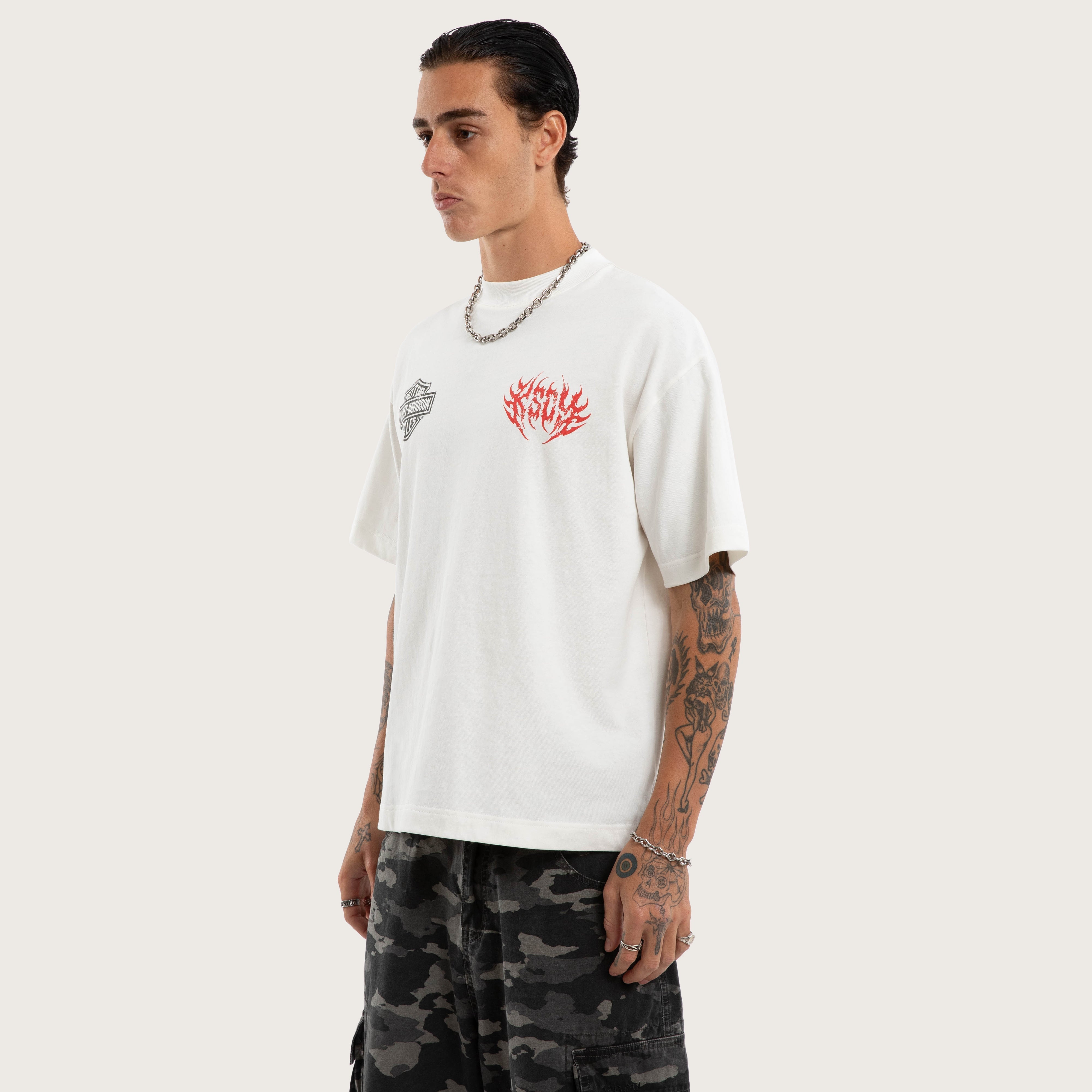 Classic Streetwear Crew Neck Tee – Natural White