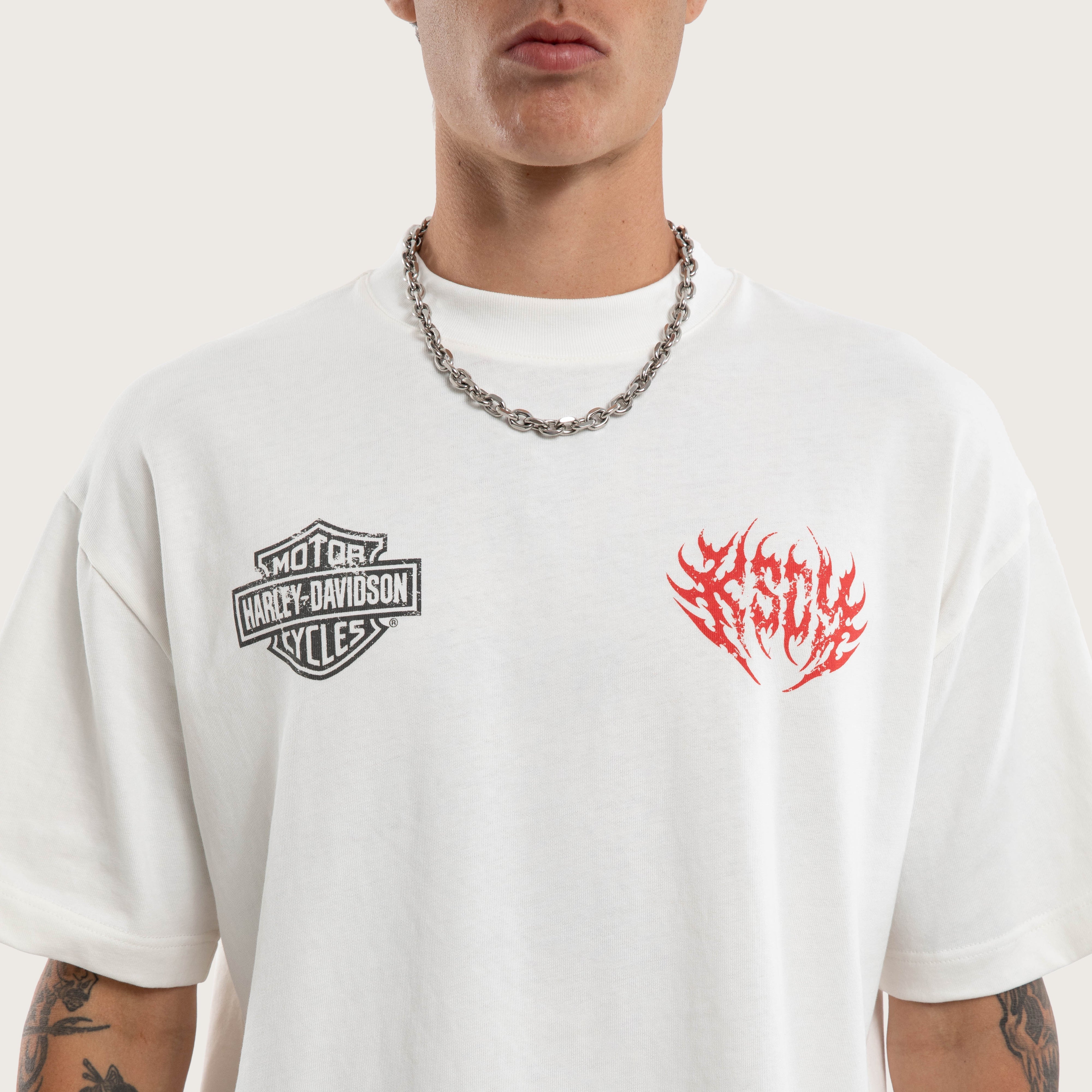 Classic Streetwear Crew Neck Tee – Natural White