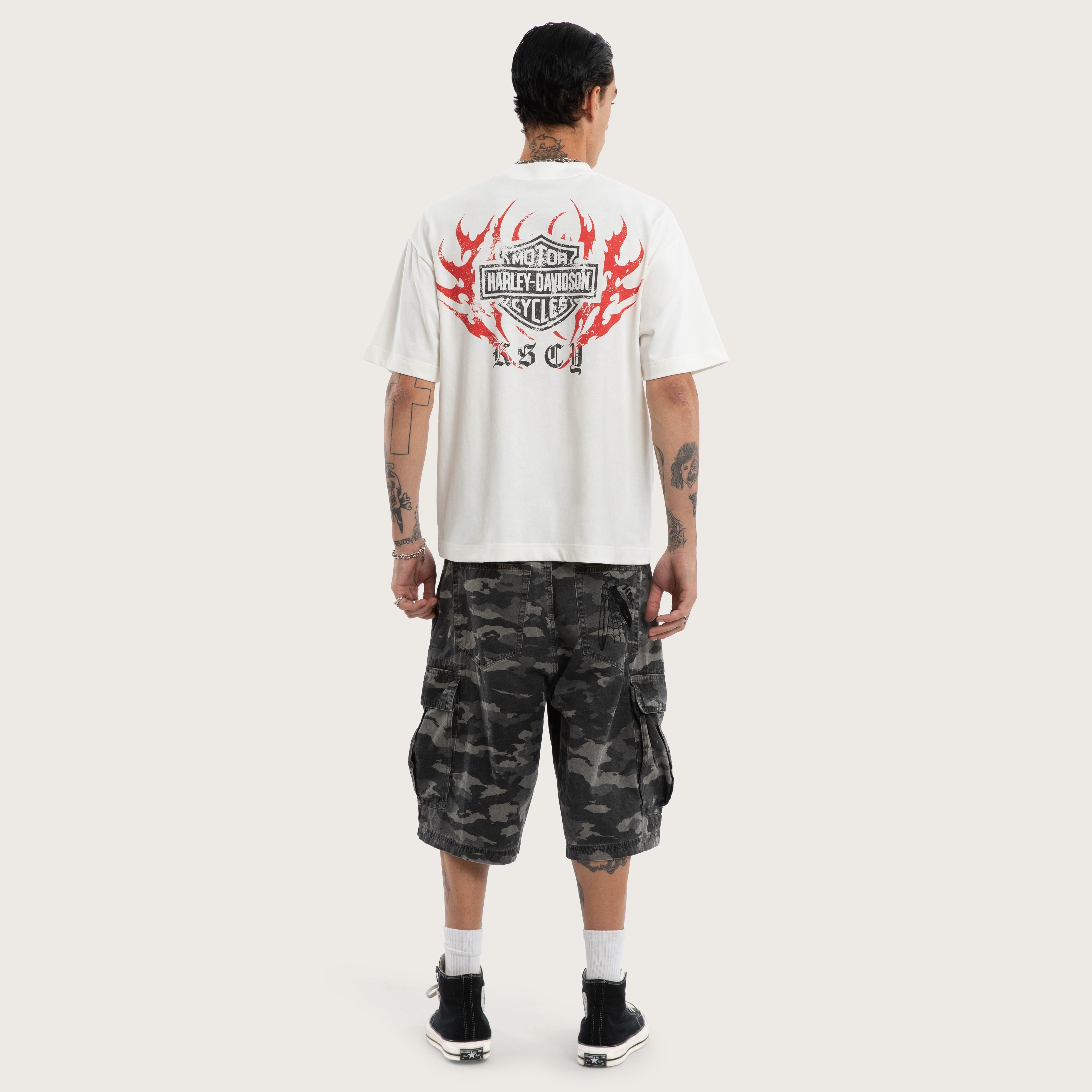 Classic Streetwear Crew Neck Tee – Natural White