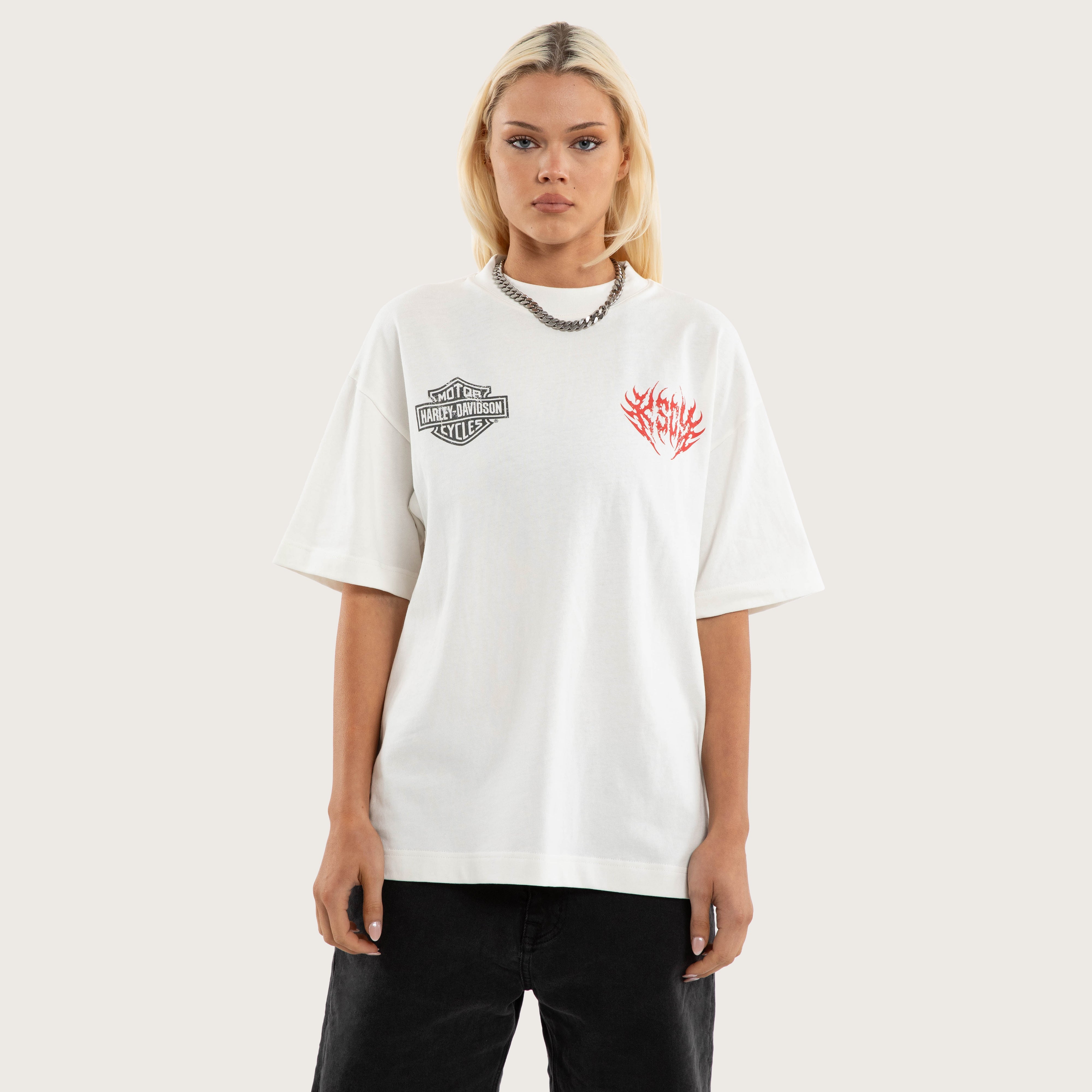 Classic Streetwear Crew Neck Tee – Natural White