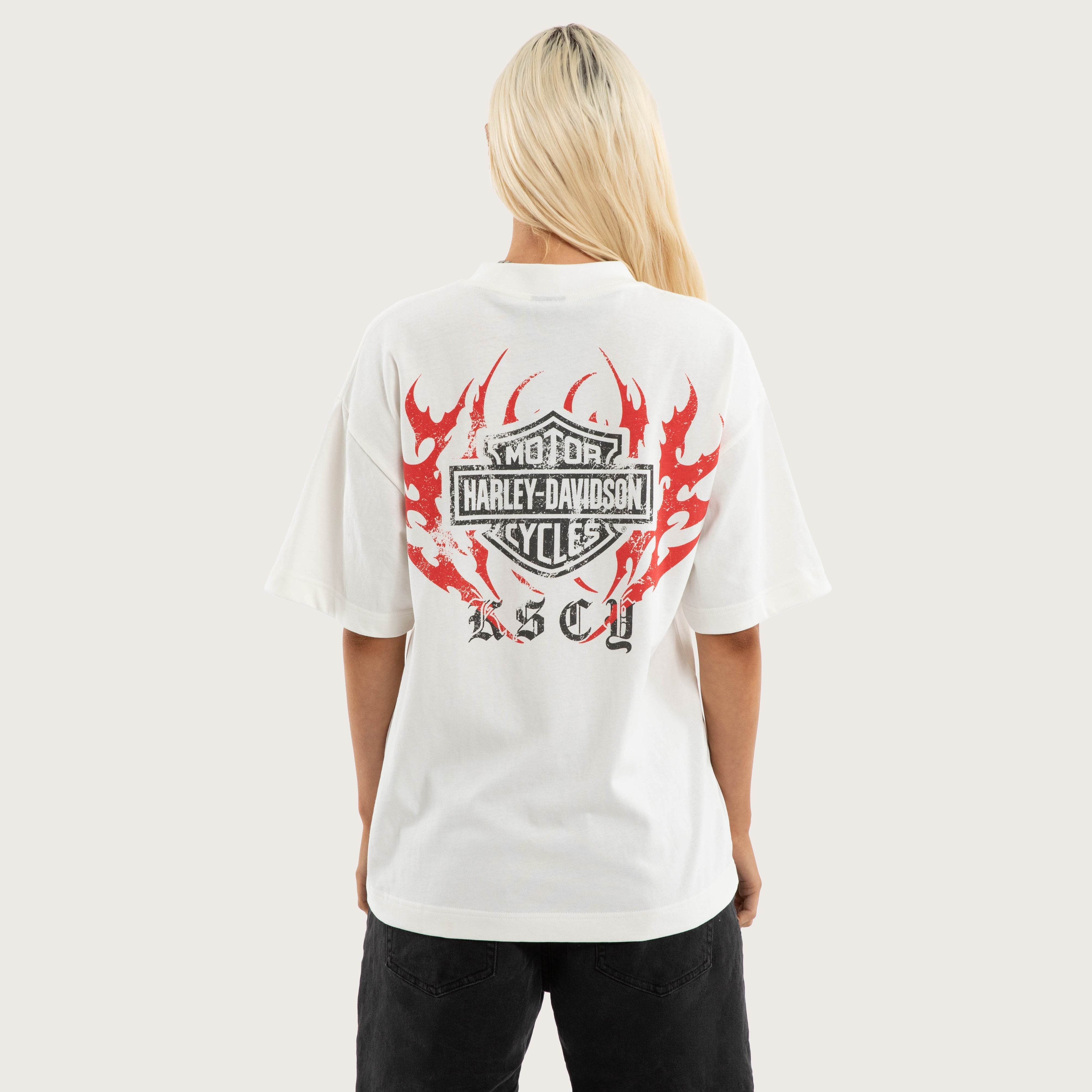 Classic Streetwear Crew Neck Tee – Natural White