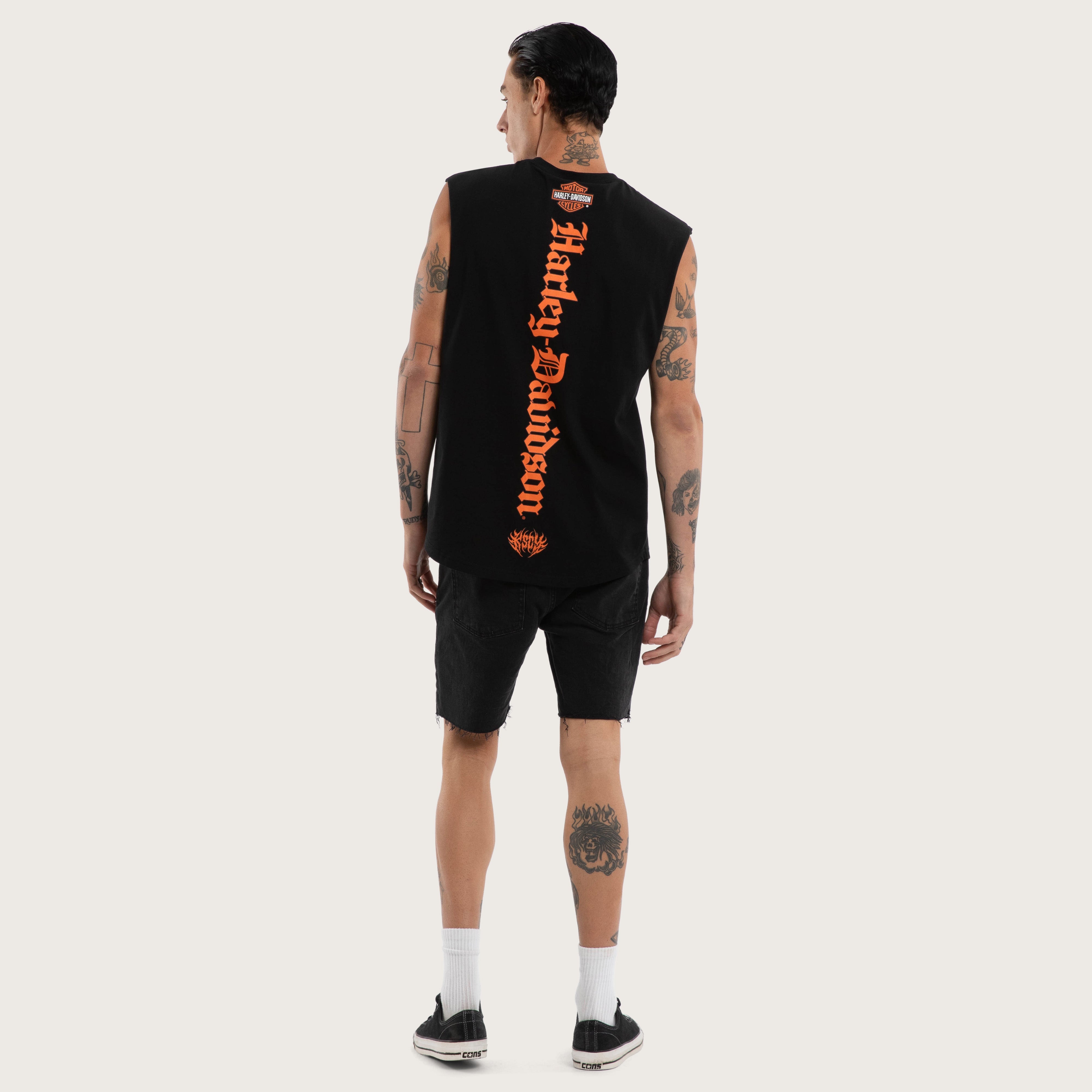 Curved Hem Performance Tank – Jet Black