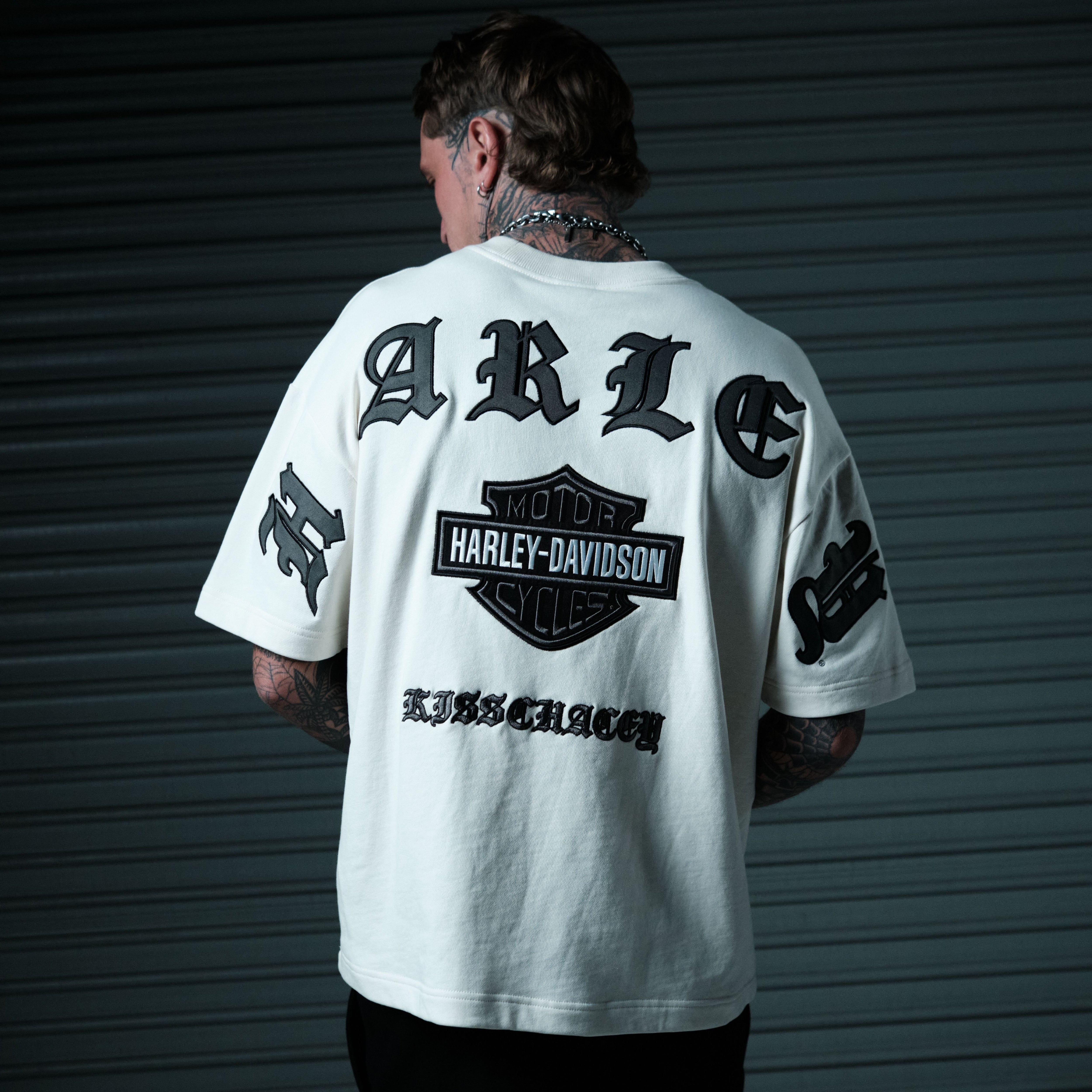 Urban Street Loopback Tee – Tofu